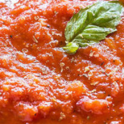 You want a thick tomato base with basil