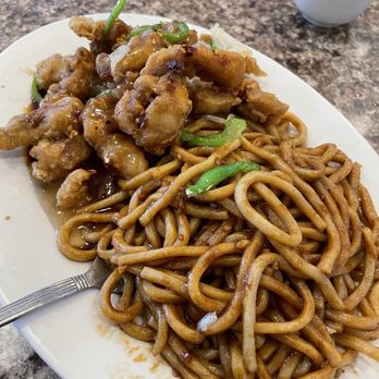 Fat Kee Noodle House - Chinese Near Me - Calgary, Alberta