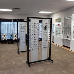 Optiks International - Medicine Hat - Strachan Road SE