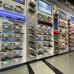 Sport Chek