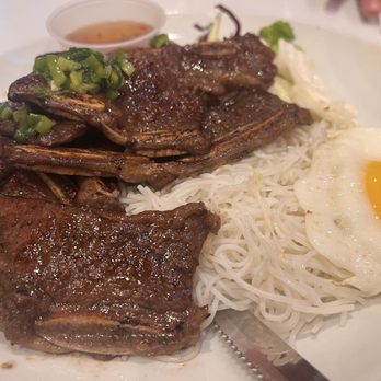 Sip Pho - Short rib vermicelli with a soft egg - Vietnamese Near Me - Austin, Texas Sip Pho - Short rib vermicelli with a soft egg - Vietnamese Near Me - Austin, Texas