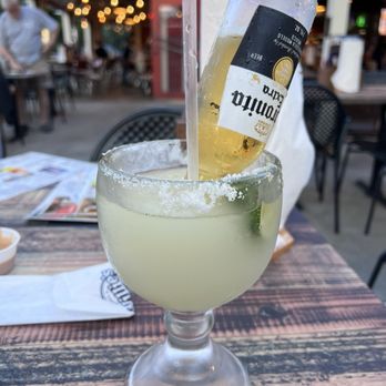 Willie's Grill & Icehouse - Frozen Margarita - American Near Me - Houston, Texas Willie's Grill & Icehouse - Frozen Margarita - American Near Me - Houston, Texas