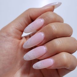 TAO Nail Studio - GelX + Ombre