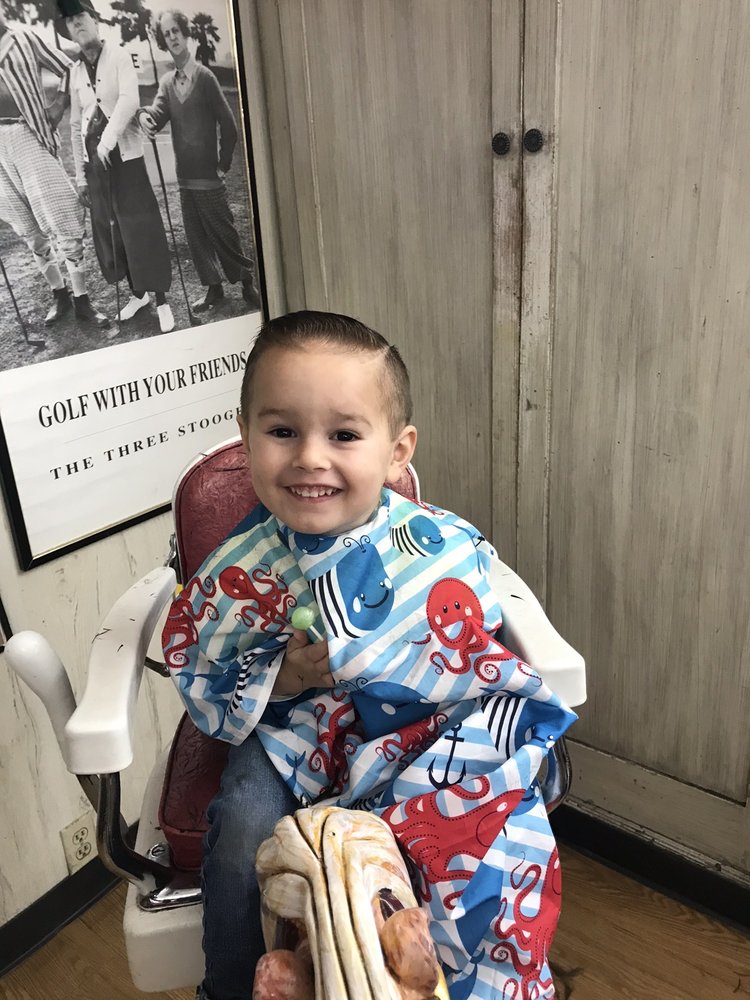 STEWS BARBER SHOP 22 Photos & 38 Reviews 32100 Clinton Keith Rd