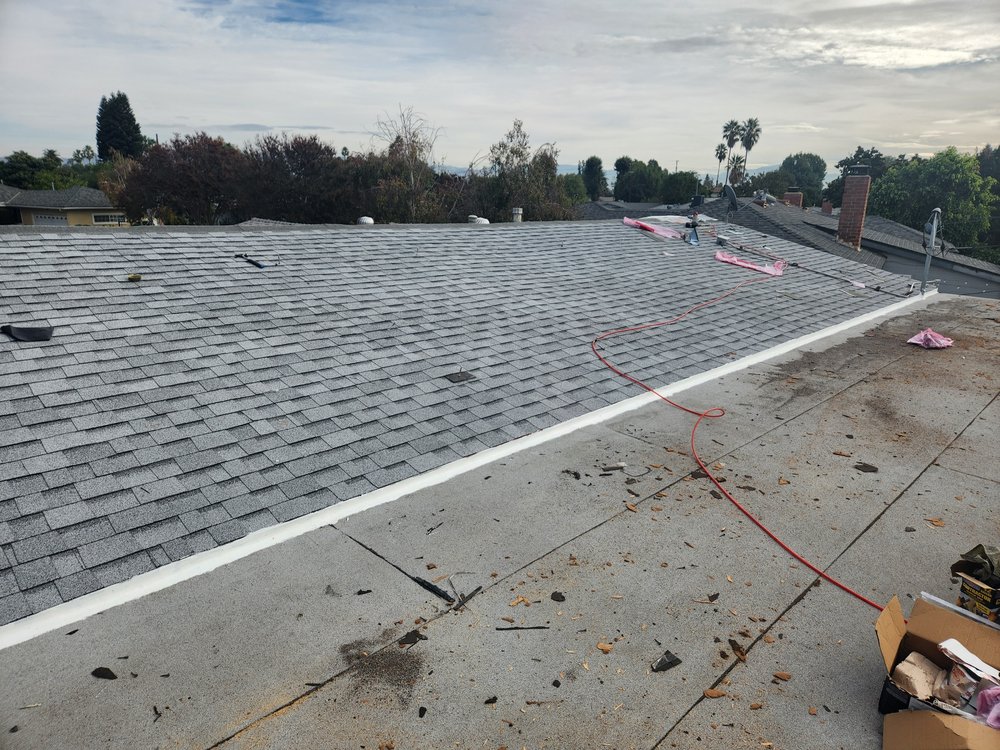 Slide of Renova Construction