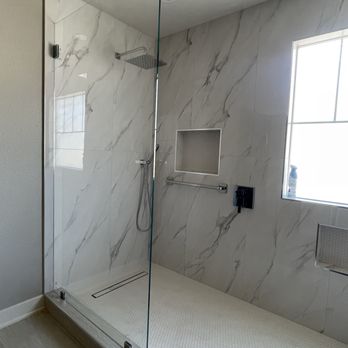 Baja Glass and Mirror - Shower Glass Panel - Glass & Mirrors Near Me - Las Vegas, Nevada
