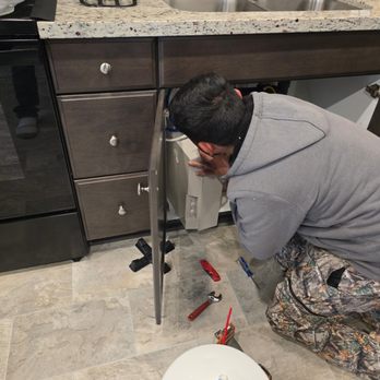 Manny's Security & Water Consultant - Installation  by professional  Installer  in Merced California - Security Systems Near Me