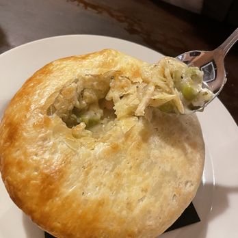 Broadway Grille + Underground - Chicken Pot Pie - American Near Me - Jim Thorpe, Pennsylvania Broadway Grille + Underground - Chicken Pot Pie - American Near Me - Jim Thorpe, Pennsylvania