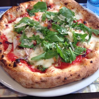 I Capatosta - Tricolore pizza! - Pizza Near Me - Rozzano, Michigan