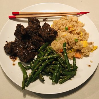 JenChan's - Black Bean Spare Ribs, Green Beans and Rice. How often does your meal look JUST like the picture on the box! - Pizza Near Me - Atlanta, Georgia