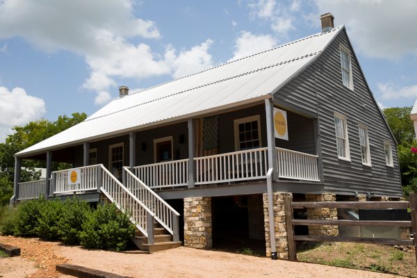 Curate by Stash by null