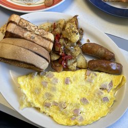 Knead the Dough - Ham and Cheese Omlette with Sausage, Homefries, and homemade Toast