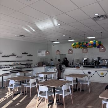 Mochi Joy Donuts - Inside - Donuts Near Me - Fishers, Indiana