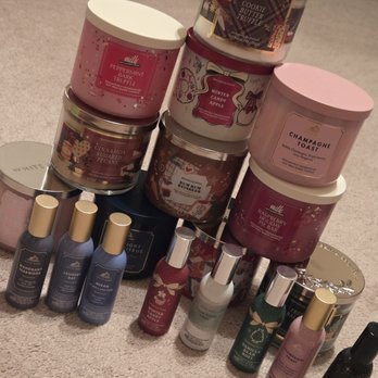 BATH & BODY WORKS - Updated July 2026 - 7409 S Olympia Ave W