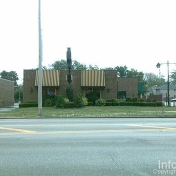 Ledo's Pizza - Pizza Near Me - Countryside, Illinois