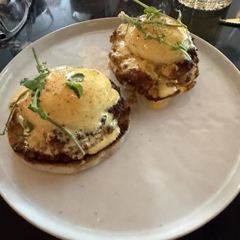 Vintage Wine Bar - Crab cake Benny - Wine Bars Near Me - Tulsa, Oklahoma Vintage Wine Bar - Crab cake Benny - Wine Bars Near Me - Tulsa, Oklahoma