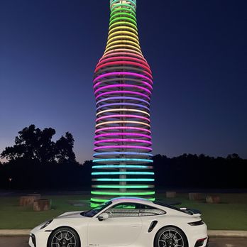 Pops - There is a 40 foot soda bottle that changes color after dark. - Burgers Near Me - Arcadia, Oklahoma