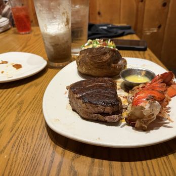 Outback Steakhouse - Steak and Victoria's Filet Mignon* & Lobster - Steakhouses Near Me - Roseville, California