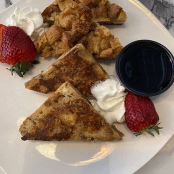 Victoria's - Bread pudding French toast - French Near Me - Oxford, Michigan Victoria's - Bread pudding French toast - French Near Me - Oxford, Michigan