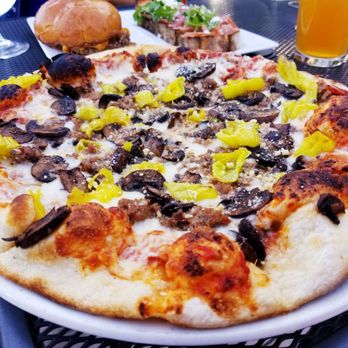 J Bookwalter Winery - Fennel Sausage Pizza - Wine Tasting Room Near Me - Richland, Washington J Bookwalter Winery - Fennel Sausage Pizza - Wine Tasting Room Near Me - Richland, Washington
