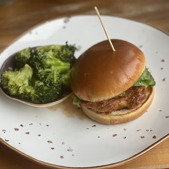 Parkside Restaurant - Honey chipotle chicken sandwich and broccoli - American Near Me - Raleigh, North Carolina Parkside Restaurant - Honey chipotle chicken sandwich and broccoli - American Near Me - Raleigh, North Carolina