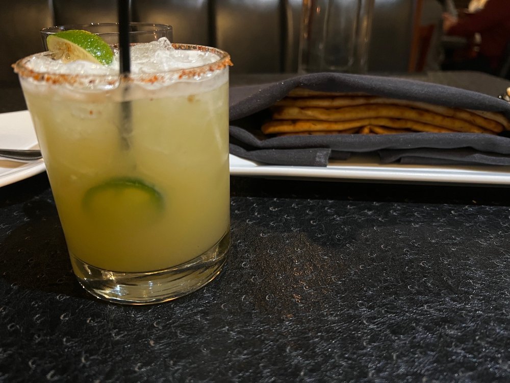 Seasons Innovative Bar & Grille