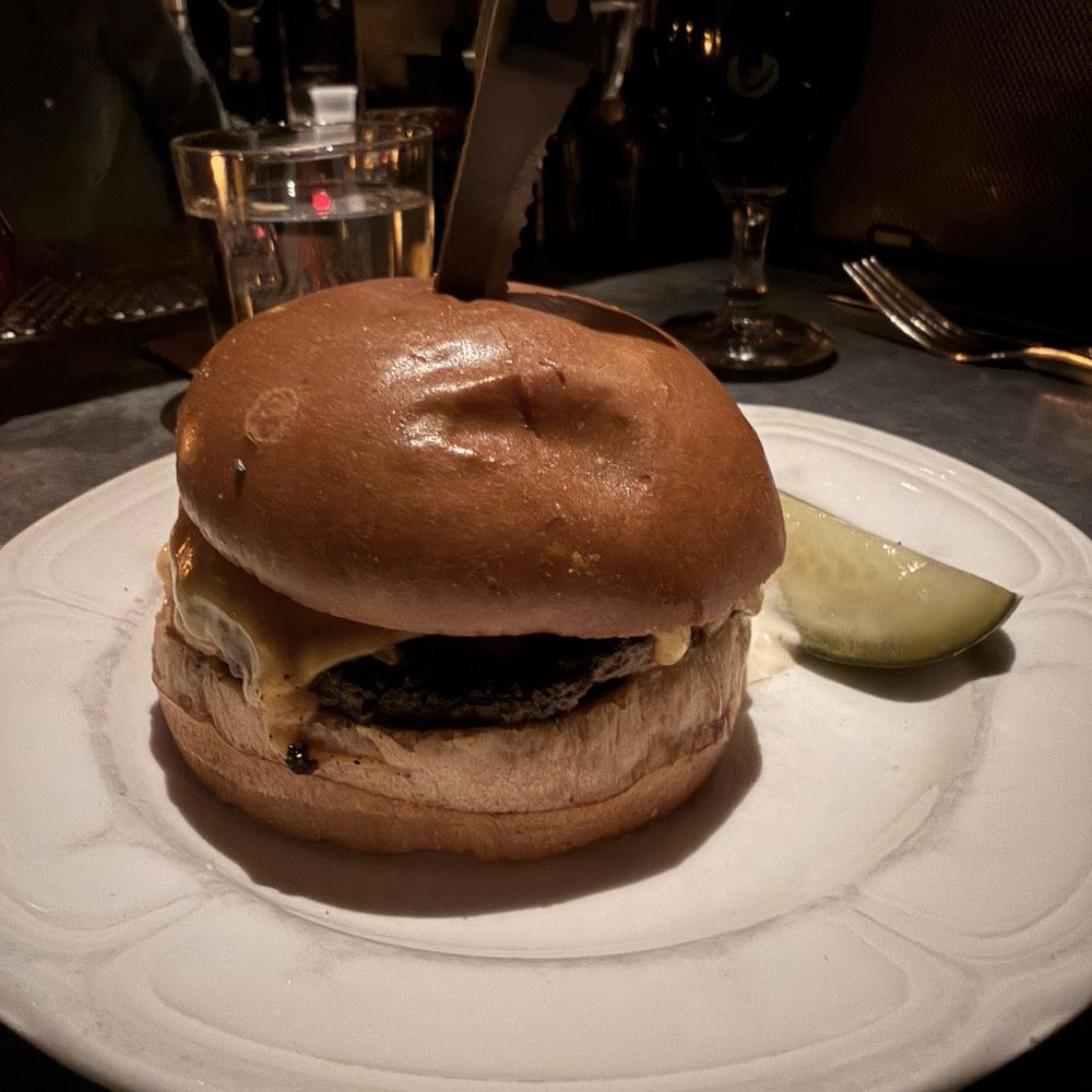 Au Cheval - Bars Near Me - Chicago, Illinois Au Cheval - Bars Near Me - Chicago, Illinois