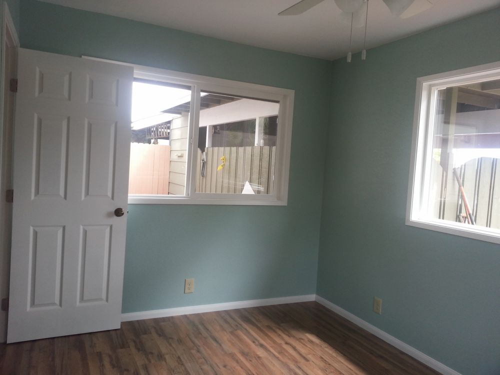 Slide of Barsatan Builders