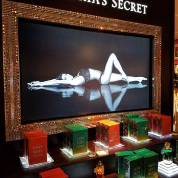ヴィクシー　スキャンダラス VICTORIA'S SECRET & PINK - Updated August 2025 - 1010