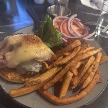 Fernbank Public House - Fernburger & Fries - Bars Near Me - Charleston, West Virginia Fernbank Public House - Fernburger & Fries - Bars Near Me - Charleston, West Virginia