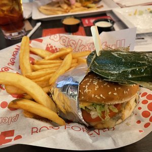 Red Robin Gourmet Burgers and Brews on Yelp