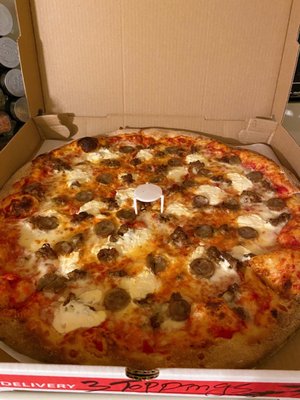 La Befana Pizzeria by null