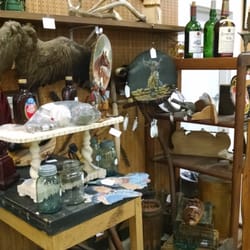 Harvest Antiques & Collectibles - One of the many booths they've got here.