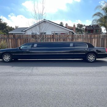 Leo's Limousine - Limos Near Me