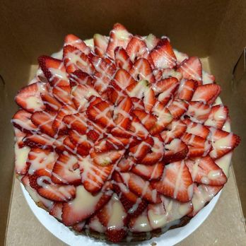 Cheddar’s Cheesecakes - 9in Churro Cheesecake topped with fresh strawberries and condensed cream. - Desserts Near Me - San Antonio, Texas Cheddar’s Cheesecakes - 9in Churro Cheesecake topped with fresh strawberries and condensed cream. - Desserts Near Me - San Antonio, Texas