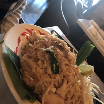 Love at First Bite - Thai Near Me - Lexington, Massachusetts Love at First Bite - Thai Near Me - Lexington, Massachusetts