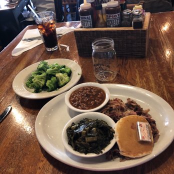 Puckett's Restaurant - Pulled pork, baked beans and turnip greens, with a Tennessee Brew-Works 1927 IPA - Barbeque Near Me - Franklin, Tennessee Puckett's Restaurant - Pulled pork, baked beans and turnip greens, with a Tennessee Brew-Works 1927 IPA - Barbeque Near Me - Franklin, Tennessee