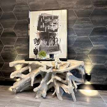 Stage The Space - Entry - Home Staging Near Me