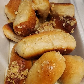Mama Nina's - So much garlic - Italian Near Me - Bethlehem, Pennsylvania Mama Nina's - So much garlic - Italian Near Me - Bethlehem, Pennsylvania