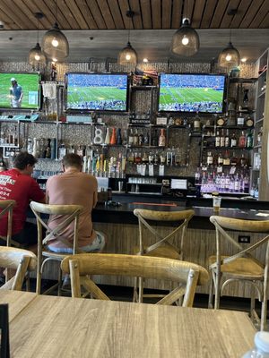 Wahoo's Tacos and More by null