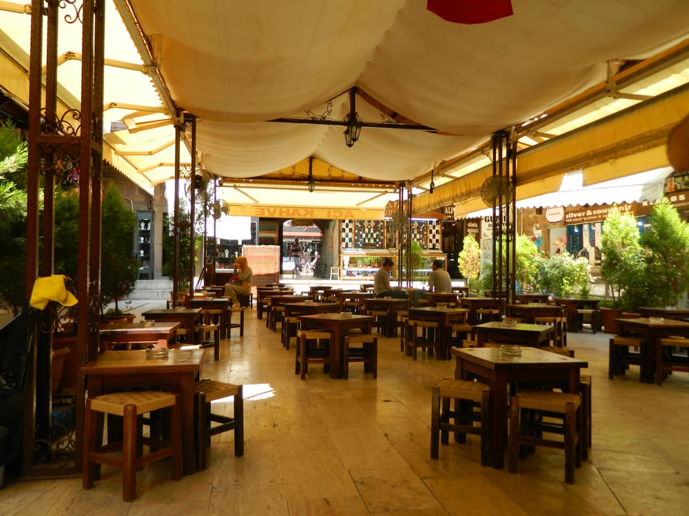 Kızlarağası Hanı