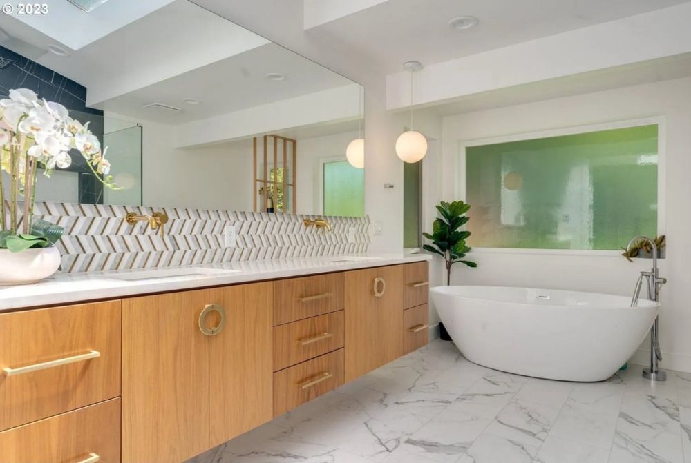 Slide of West Palm Builders