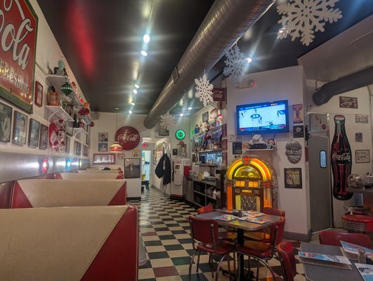 Cafe Manhattan by null