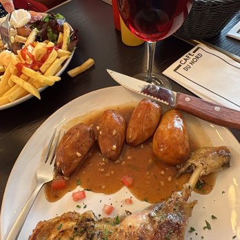 Café du Nord - Cuisse de poulet - Brasseries Near Me - Paris, 75 Café du Nord - Cuisse de poulet - Brasseries Near Me - Paris, 75