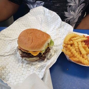 Village Drive-In - Cheeseburger & Fries - Ice Cream & Frozen Yogurt Near Me - Bunker Hill, Illinois Village Drive-In - Cheeseburger & Fries - Ice Cream & Frozen Yogurt Near Me - Bunker Hill, Illinois
