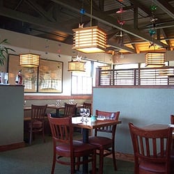 Shiro kitchen and Asian market - Shiro Inside