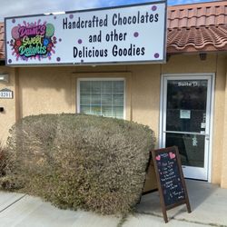 Dawn’s Sweet Delight’s - Front entrance !!