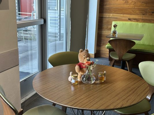 Modern Bar and Restaurant by null