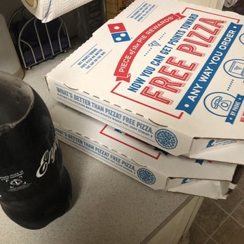 Domino's Pizza - Picked up in person Bought 3 five topping pizzas and 2 ltre of Coke Zero for 34.00  not bad - Pizza Near Me - Lynn Haven, Florida
