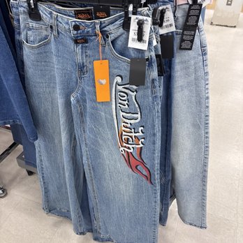 Marshalls - Women's Clothing Near Me - Irvine, California Marshalls - Women's Clothing Near Me - Irvine, California